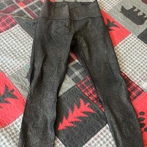 Lululemon tights